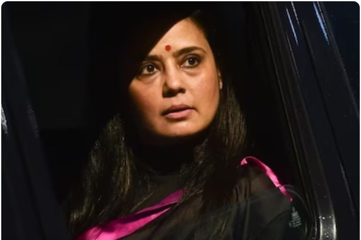 Read more about the article TMC की पूर्व सांसद महुआ मोइत्रा को मिला नोटिस, सरकारी बंगला तुरंत खाली करें