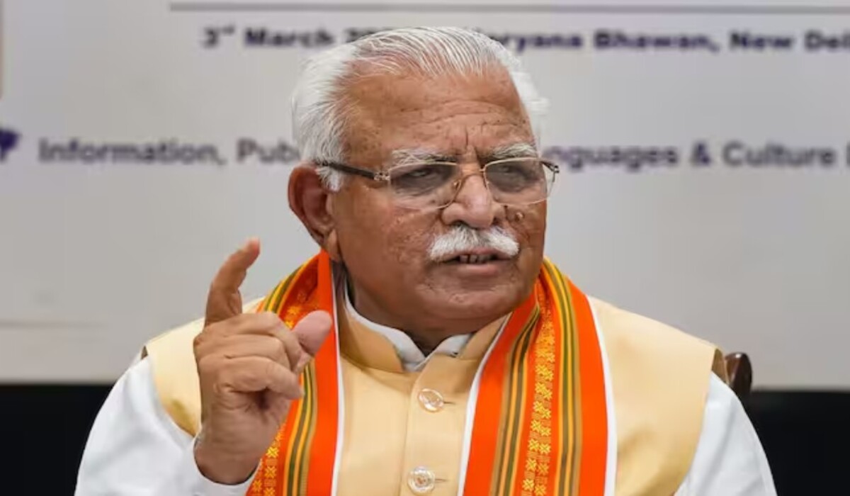 Read more about the article Haryana News: पूर्व मुख्यमंत्री Manohar Lal ने Congress के गरीब महिलाओं को 1 लाख रुपये देने के वादे पर की पोस्टमार्टम, फिर यह कहा