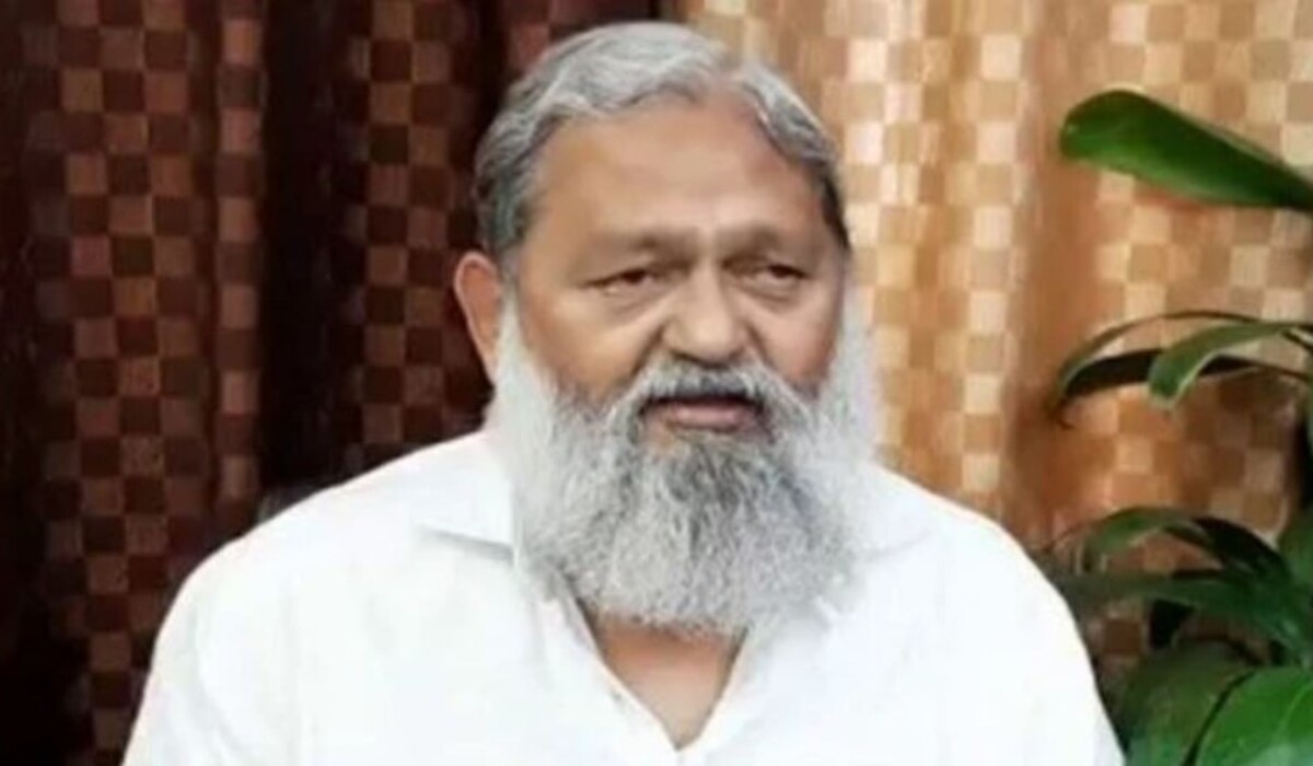 Read more about the article Lok Sabha Elections: पूर्व Haryana मंत्री Anil Vij ने आपत्ति जताई, कहा- मोरालिटी के आधार पर CM को पद से इस्तीफा दे देना चाहिए
