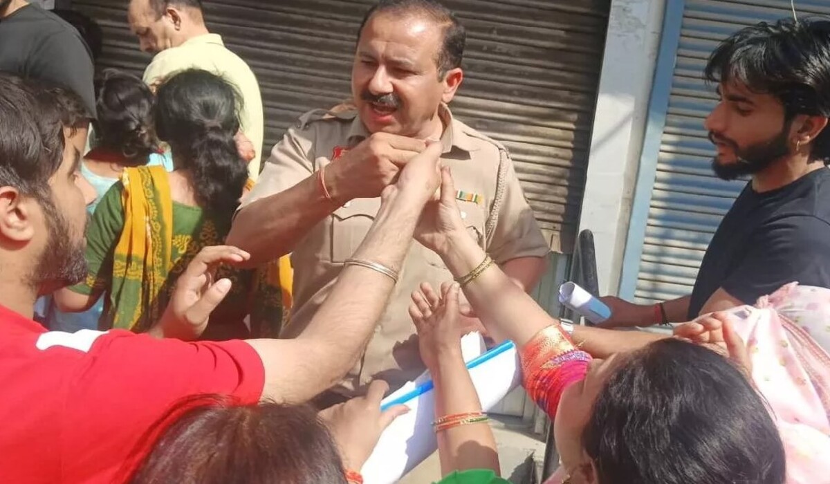 You are currently viewing Amarnath Yatra 2024: पूर्व पंजीकरण ने प्रशासन की परेशानी को बचाया, टोकन के लिए भागदौड़ थी; यात्रा 29 जून से शुरू होगी