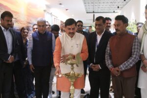 Read more about the article “महिला उद्यमी सम्मेलन” में मुख्यमंत्री डॉ. मोहन यादव ने की शिरकत, सिंगल क्लिक कर किया उद्योगों का भूमिपूजन और लोकार्पण ….