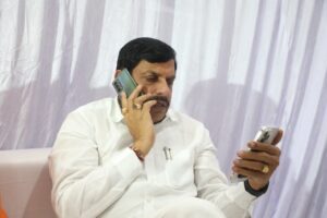 Read more about the article काम पर लौटे CM यादव: फोन पर ली प्रदेश के विभिन्न जिलों में घटित घटनाओं की जानकारी, अधिकारियों को दिए जरूरी दिशा-निर्देश