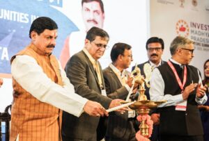 Read more about the article कोलकाता में आयोजित इन्वेस्टर समिट में शामिल हुए CM मोहन यादव: बोले- एमपी में निवेश करें; सागर में 27 सितंबर को इन्वेस्टर समिट