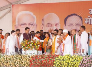 Read more about the article सियासी संकट में फंसी बीना विधायक! निर्मला सप्रे की विधानसभा सदस्यता रद्द करने की मांग को लेकर हाईकोर्ट पहुंची कांग्रेस, नेता प्रतिपक्ष उमंग सिंघार ने दायर की याचिका