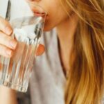 Water Toxicity: अधिक पानी पीने से हो सकते हैं ये खतरनाक प्रभाव! जानें कैसे रखें अपनी सेहत का ध्यान …