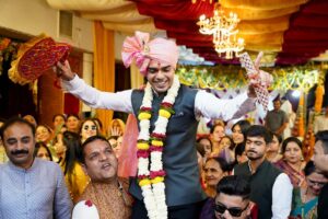 Read more about the article जोधपुर उम्मेद भवन में कार्तिकेय चौहान और अमानत बंसल 6 मार्च को लेंगे पवित्र फेरे, इंदौर से जोधपुर रवाना हुई शिवराज सिंह चौहान के बड़े बेटे की बारात; 300 से ज्यादा वीवीआईपी मेहमानों की मौजूदगी से सजेगा भव्य समारोह