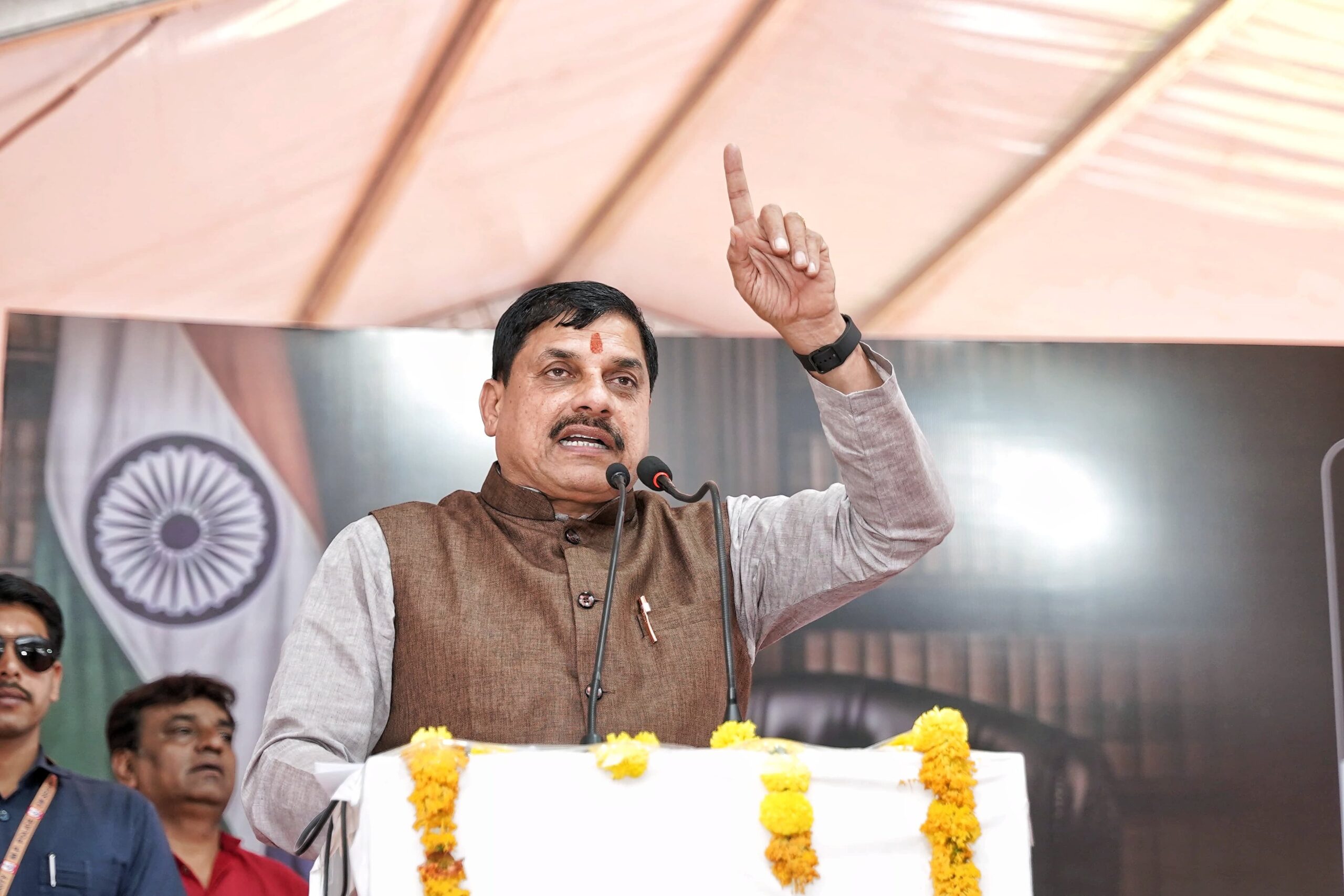 Read more about the article मुख्यमंत्री मोहन यादव ने अंबेडकर जयंती पर दी श्रद्धांजलि, महू में ‘भीम रत्न’ सम्मान से विभूतियों को किया सम्मानित; कहा – डॉ. अम्बेडकर के योगदान से ही भारत विश्व का सबसे बड़ा लोकतांत्रिक देश बना