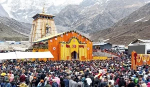 Read more about the article केदारनाथ धाम में खुले कपाट, भक्तों ने अखंड ज्योति के साथ किए बाबा केदार के दर्शन: पहले ही दिन करीब 10 हजार श्रद्धालु पहुंचे केदारनाथ, 4 मई को खोले जाएंगे बद्रीनाथ धाम के कपाट