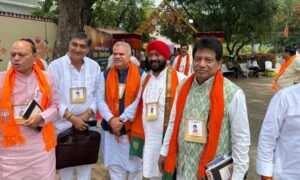 Read more about the article पचमढ़ी में भाजपा सांसद-विधायकों का प्रशिक्षण वर्ग संपन्न: अंतिम दिन पहुंचे रक्षा मंत्री राजनाथ सिंह, सीएम मोहन यादव की फिटनेस और अमित शाह की सख्त नसीहतें रहीं चर्चा में!