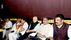 Read more about the article मुख्यमंत्री मोहन यादव ने देखा ‘तन्वी द ग्रेट’, कहा – ऑटिज्म पर आधारित यह फिल्म मध्यप्रदेश में रहेगी टैक्स फ्री; डीबी माल के सिनेमाघर में हुआ फिल्म का प्रदर्शन!