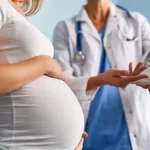 कई मुश्किलें आने लगती हैं 35 के बाद प्रेग्नेंसी में, लेट कंसीव करने की चुनौतियां और प्लानिंग?