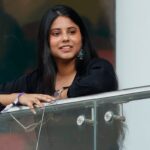 लखनऊ इकाना स्टेडियम में दिखा रिंकू-प्रिया का रोमांस: विराट स्टाइल में  रिंकू ने प्रिया को दिया फ्लाइंग किस, फैंस बोले- वाह; 8 जून को दोनों की सगाई!