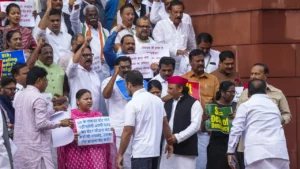 Read more about the article बिहार वोटर लिस्ट विवाद पर संसद में घमासान, विपक्ष का हंगामा जारी: चिराग पासवान का पलटवार— ‘कांग्रेस जीतती है तो आयोग ठीक, हारते ही दोषी क्यों?’