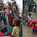 दिल्ली में यमुना का पानी घरों में घुसा