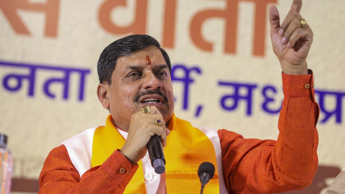 Read more about the article मध्य प्रदेश में 27% ओबीसी आरक्षण मामला टला: सीएम डॉ. मोहन यादव ने कांग्रेस को दी संयम की सलाह, कहा – ‘जल्दबाजी नुकसानदेह, एकजुटता में ही समाधान; अगली सुनवाई 8 अक्टूबर!