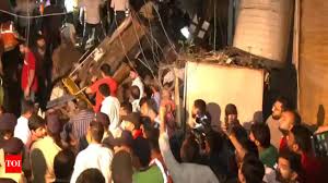 Read more about the article इंदौर में दर्दनाक हादसा: तीन मंजिला इमारत ढही, दो की मौत – 12 घायल; 6 घंटे चला रेस्क्यू!