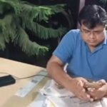 “तेरी बेटी और तेरी भाभी में बहुत गर्मी है” — महिला ने लगाया सबलगढ़ SDM पर गंभीर आरोप, मुख्यमंत्री ने तुरंत किया था सस्पेंड; लेकिन अभी भी परिवार को  करता है परेशान!