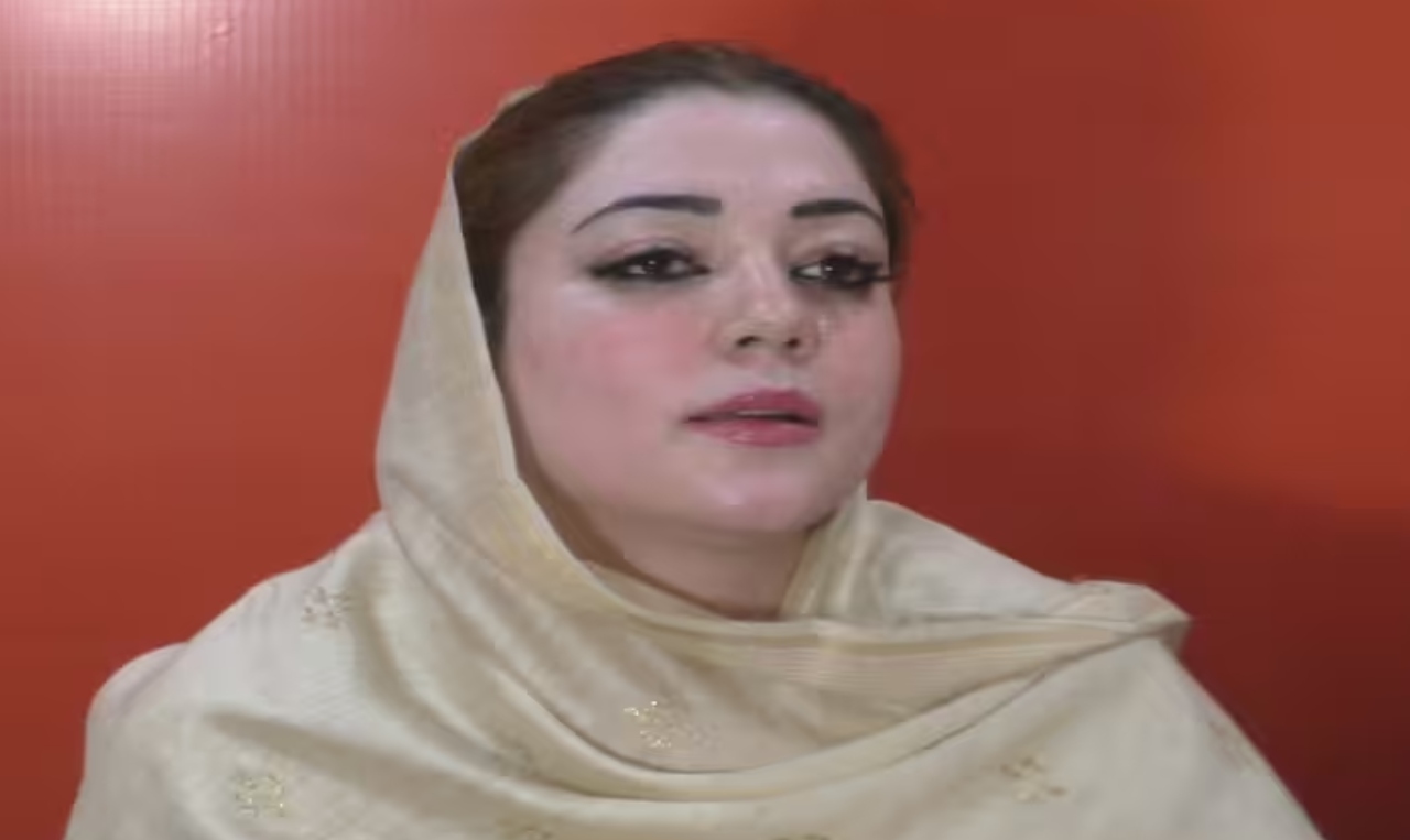 You are currently viewing ‘जनता को पानी नहीं तो मेरा भी कनेक्शन काट दो…’, MLA ने अफसरों को फटकारा, लोग बोले-विधायक हो तो ऐसा