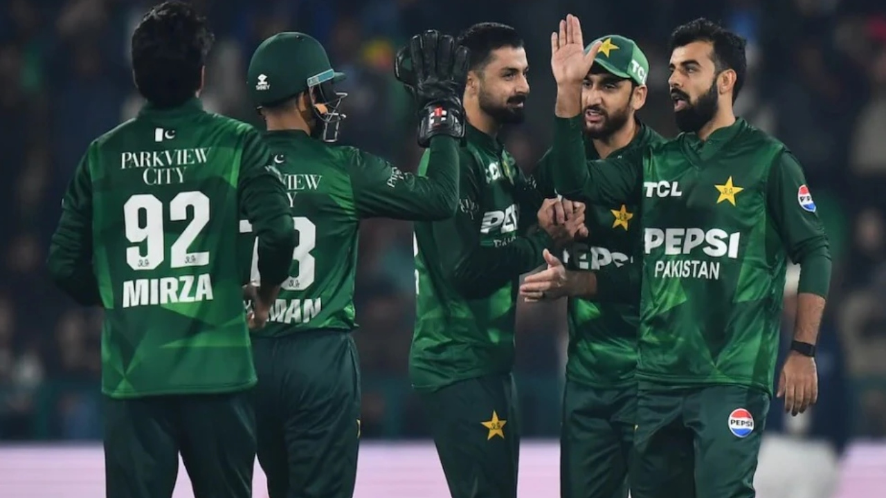 You are currently viewing बायकॉट वाली नौटंकी पड़ेगी भारी, ICC की इन 5 सजाओं से क्रिकेट मैप से गायब हो जाएगा पाकिस्तान!