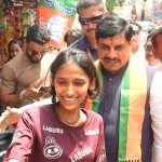 ‘देश के विकास में बंगाल क्यों पीछे रहे’, CM मोहन यादव ने कोलकाता में किया प्रचार, बोले- जनता जंगलराज से मुक्ति चाहती है