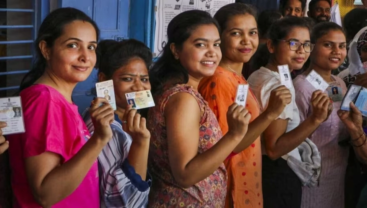 Bengal Phase 2 Voting LIVE: नादिया में BJP प्रत्याशी पर हमला, अभिषेक बनर्जी ने किया मतदान