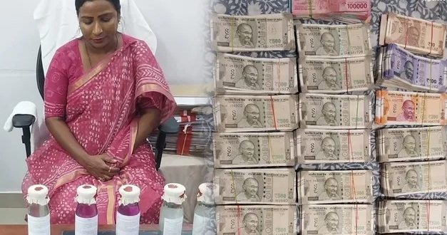 You are currently viewing Telangana ACB Raid: निलंबित महिला तहसीलदार पर शिकंजा, छापेमारी में 5 करोड़ से अधिक की संपत्ति का खुलासा