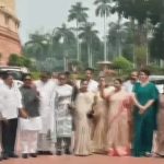 संसद में हंगामा जारी, दोनों सदनों की कार्यवाही 2 बजे तक स्थगित