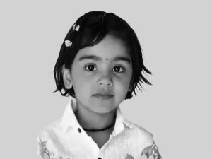 Read more about the article सूरत में रेस्टोरेंट का खाना खाने के बाद बच्ची की मौत, परिवार के 4 लोग अस्पताल में भर्ती